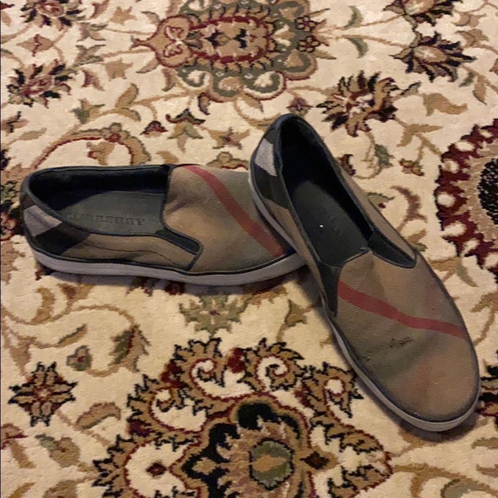 Burberry slip ons